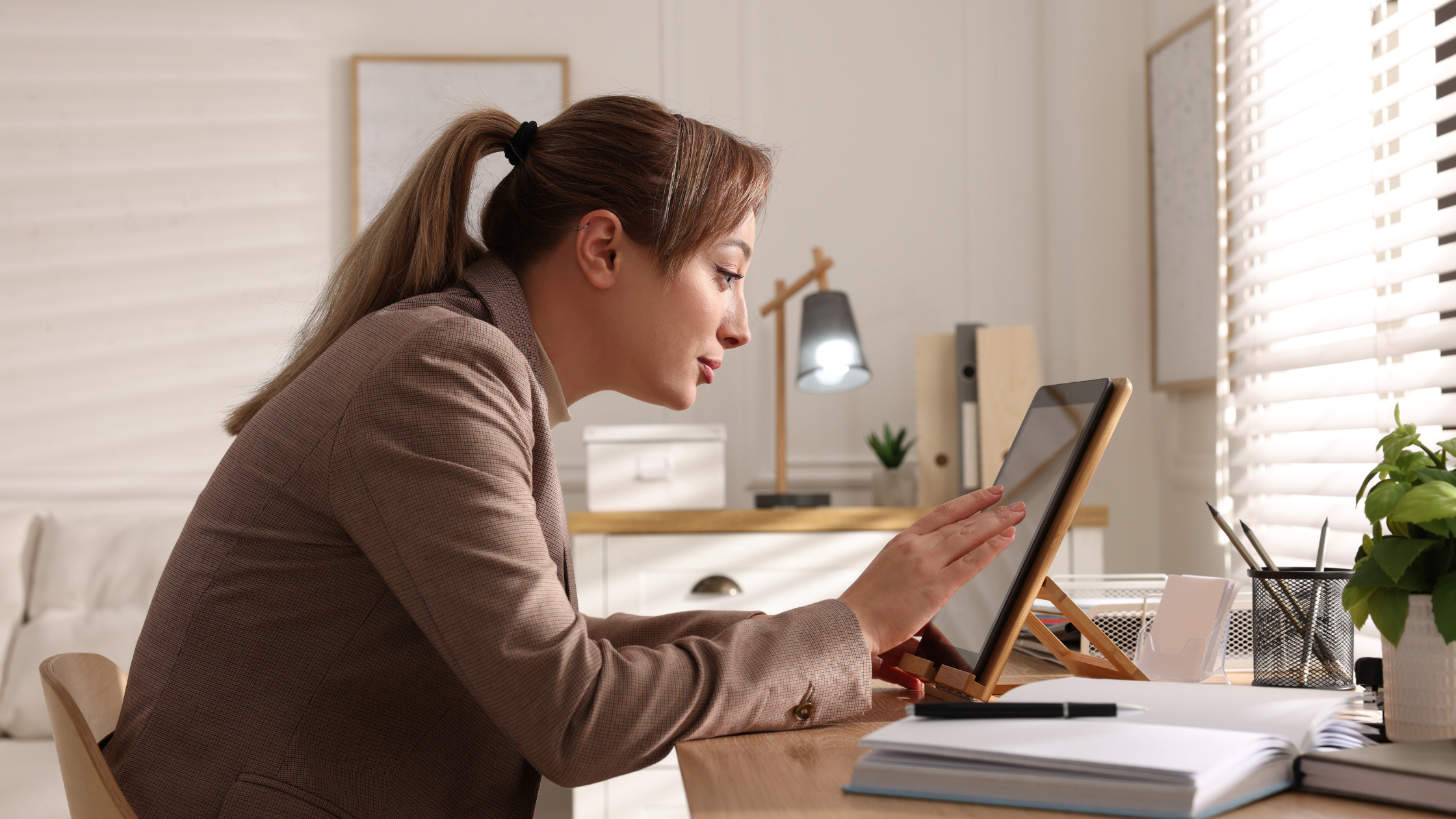 poor posture lead to chronic neck and back pain